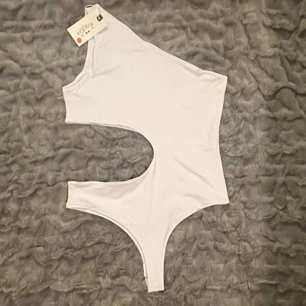 REORIA Women’s Sexy One Shoulder Cutout Waist Double Lined